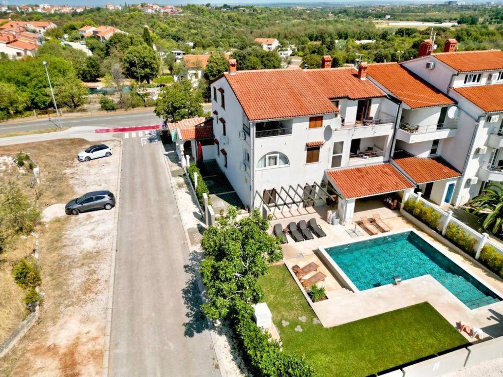 Linc Rooms & Apartments Banjole Ngoại thất bức ảnh